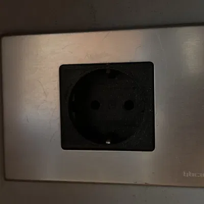 Ổ cắm điện Schuko Btcino cho phòng ngủ