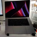 Giá đỡ laptop đơn giản cho MacBook Pro 16 inch M1 - Thumbnail 1