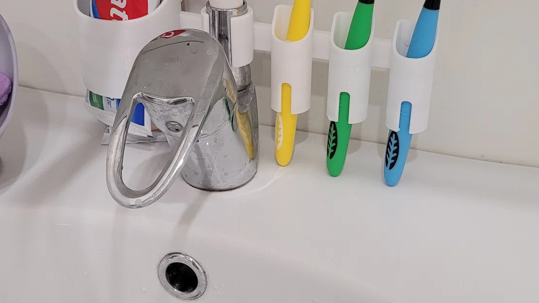 Giá đỡ bàn chải đánh răng và kem đánh răng đơn giản - Image 1