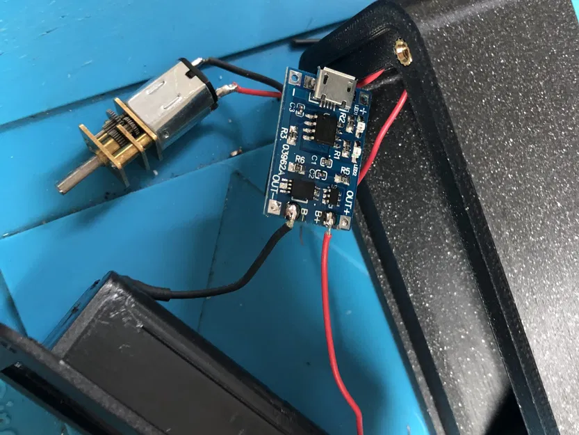 Ngựa di chuyển - Đứng với pin sạc lại - Image 7