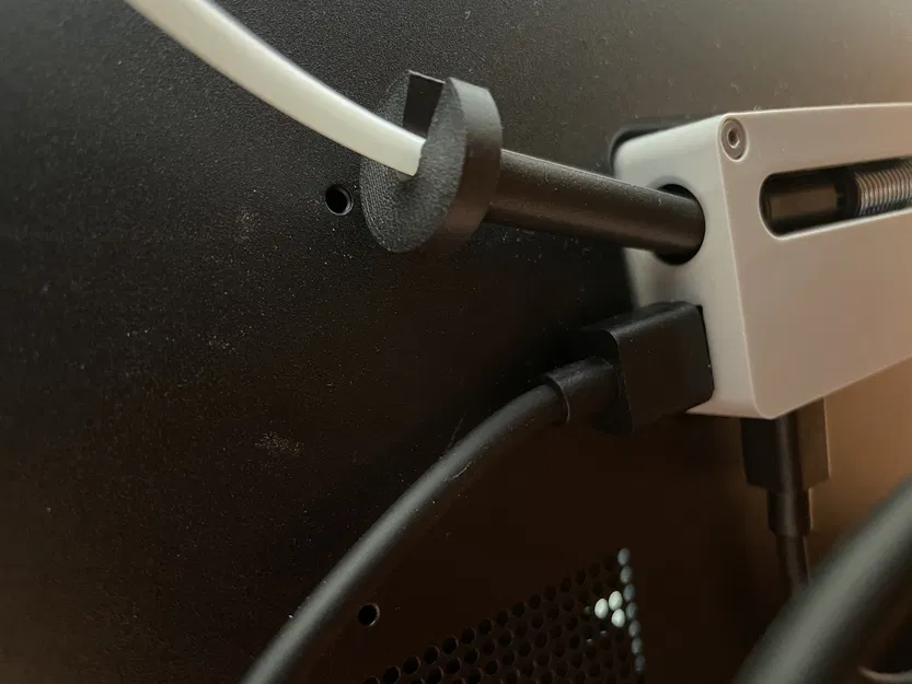 Trợ thủ nhỏ để tháo ống PTFE từ bộ đệm filament AMS - Image 1