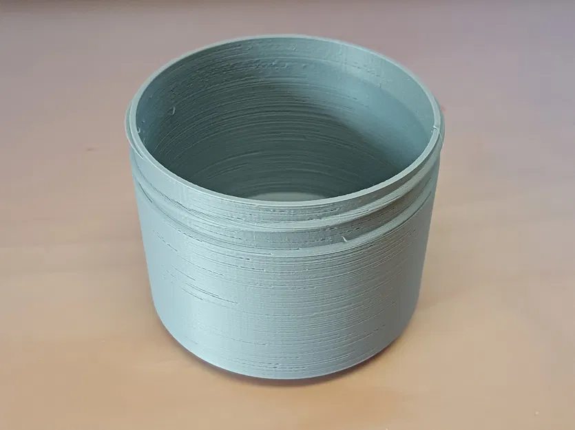 Bình chứa jat với ren - OpenSCAD - Image 2