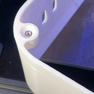 Tủ đồ lấy cảm hứng từ Wall Locker trong Subnautica