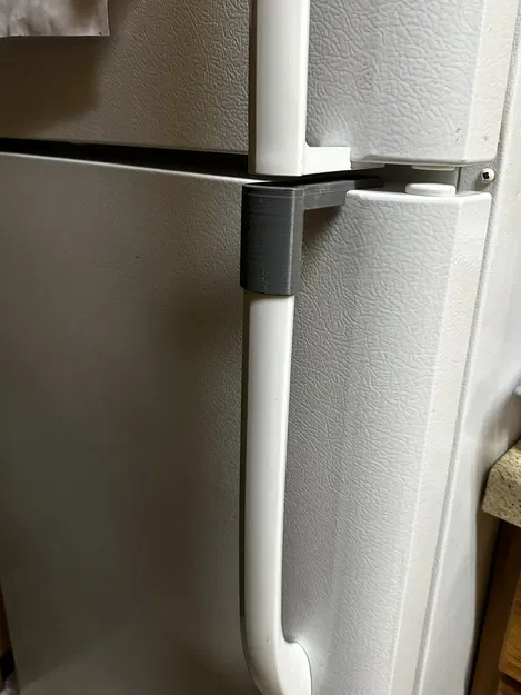 Bát sửa chữa tay cầm cửa tủ lạnh Electrolux FFTR1814QW2 - Image 2