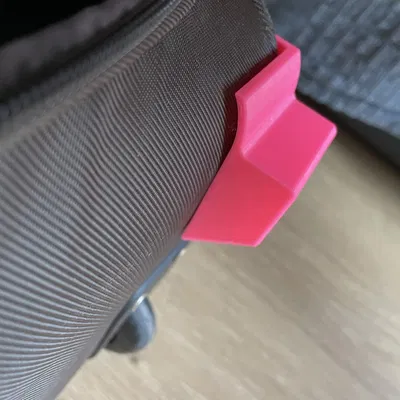 Bộ phận thay thế chân vali du lịch hỏng