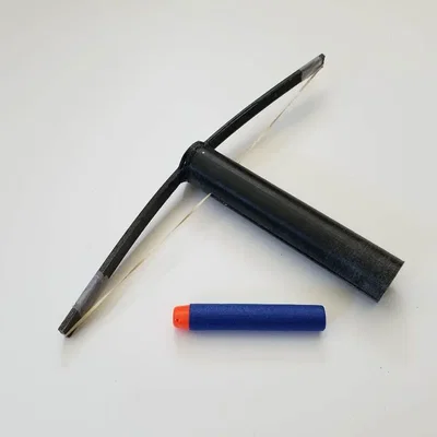 Cung tên Nerf nhỏ in 3D sử dụng dây cao su