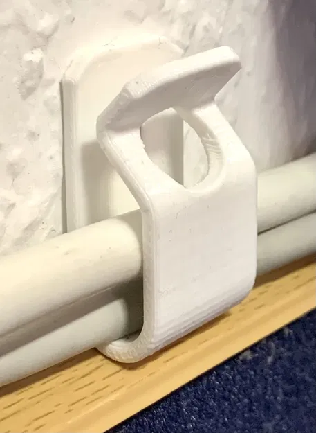 Kẹp dây cáp gắn tường đơn giản cho 2-3 sợi dây - Image 1