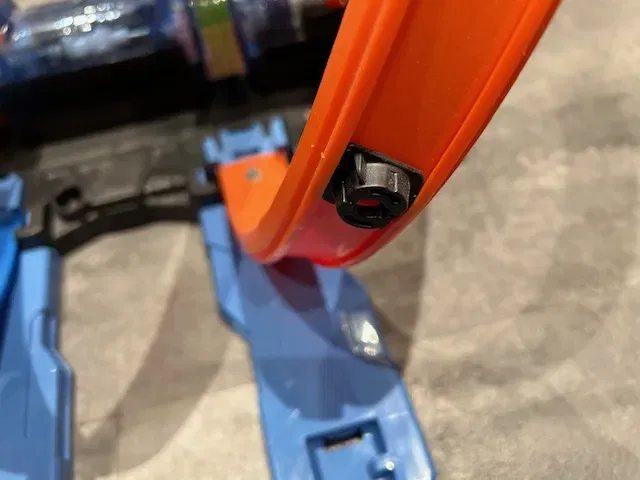 Bộ đường đua Hot Wheels Korkenzieher-Crash Trackset - Image 2