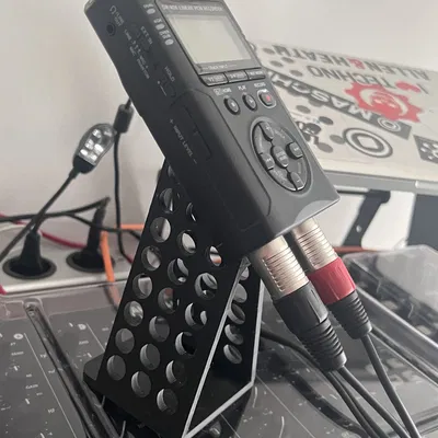 Giá đỡ Tascam DR-40X cho studio và bàn làm việc