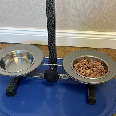 Bộ điều chỉnh độ cao cho bát ăn chó Fressnapf