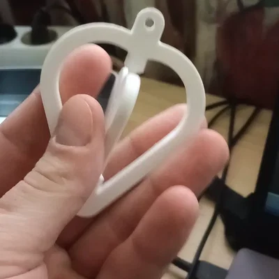 Móc khóa hình trái tim có khả năng xoay