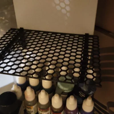 Kệ hình lục giác nhẹ gắn tường