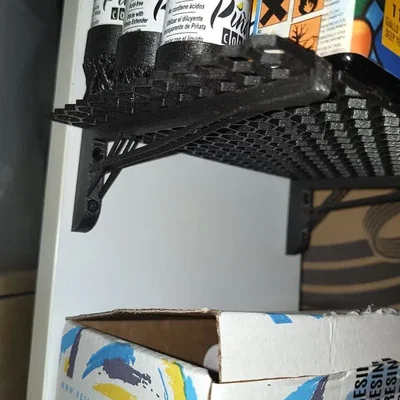 Kệ hình lục giác nhẹ gắn tường