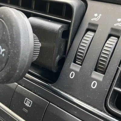 Giá đỡ điện thoại PNY cho xe Polo 6R