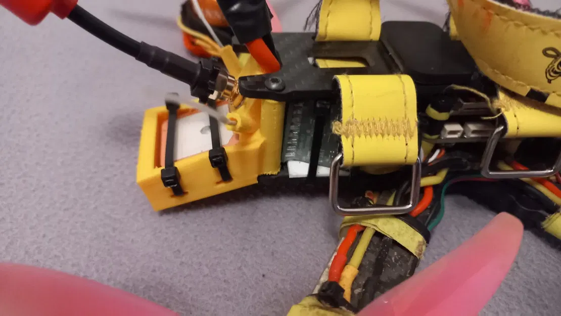 Giá đỡ GPS BN-880Q cho drone Eachine Wizzard X220 V2 5 inch - Image 4