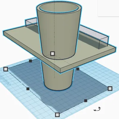 Giá đỡ cốc đa năng với chỗ để điện thoại và chìa khóa
