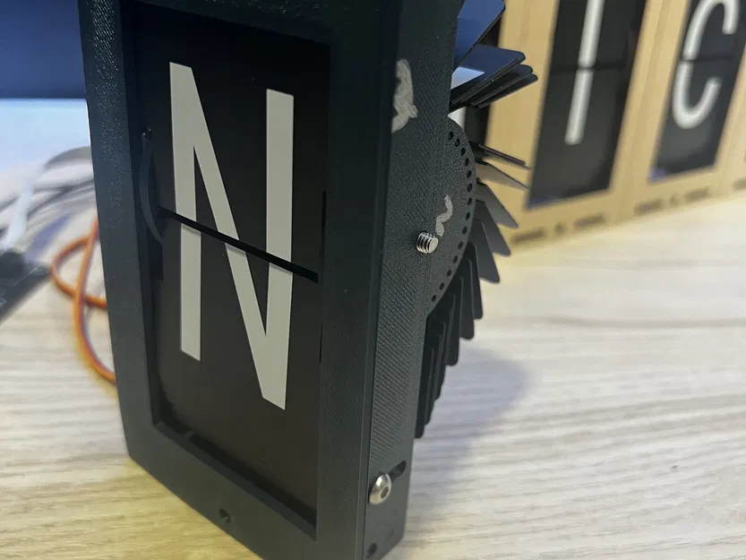 Vỏ mô-đun hiển thị Split-Flap thân thiện với máy in - Image 2