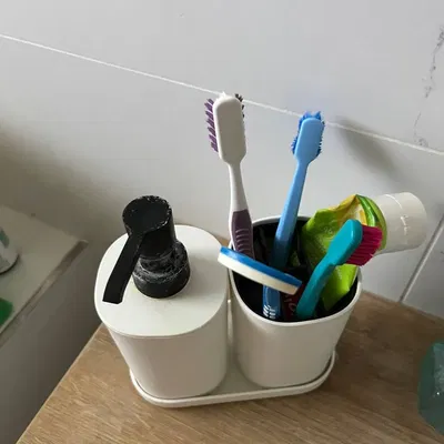 Giá đỡ bàn chải đánh răng tách biệt - Mẹo cho IKEA STORAVAN