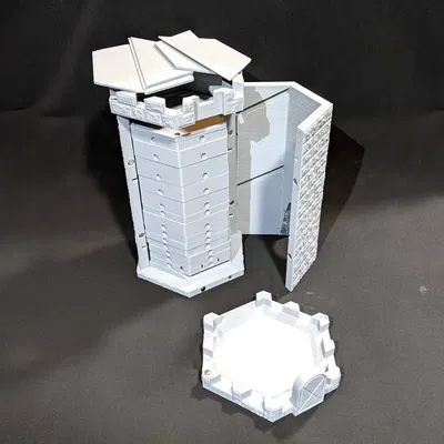 Tháp Xúc Xắc Đựng Khay Trò Chơi và Ly Uống