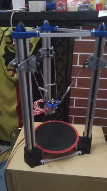 Máy in delta tự chế gần hoàn thành - Image 1