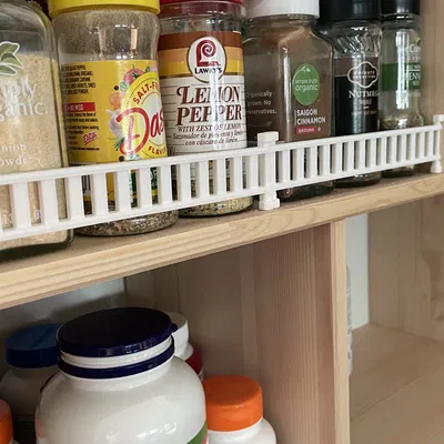 Giá đỡ gia vị cho nhà búp bê IKEA FLISAT