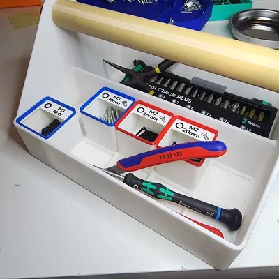 Giá đỡ dụng cụ Diggle theo phong cách Gridfinity