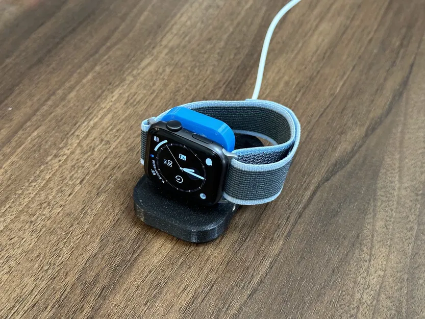 Giá đỡ Apple Watch gập gọn và di động - Image 2