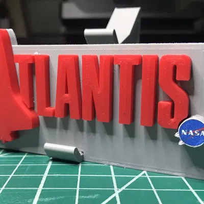 Giá đỡ mô hình tàu con thoi Atlantis cho in 3D