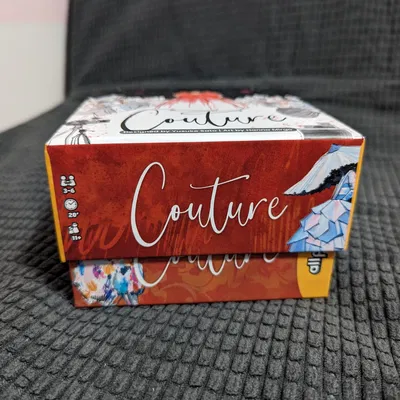 Hộp tổ chức cho trò chơi board game Couture