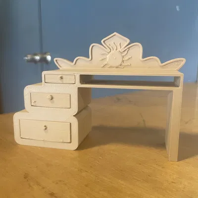 Bàn làm việc phong cách Whimsigoth huyền bí