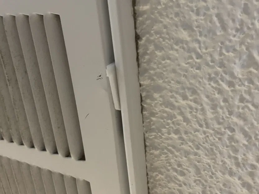 Cần gạt điều chỉnh lỗ thông gió máy lạnh trong nhà - Image 3