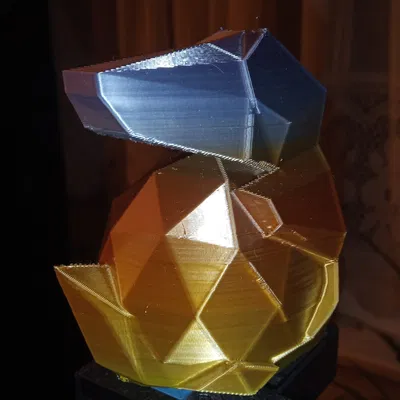 Cá sấu giun phong cách low-poly cho Halloween