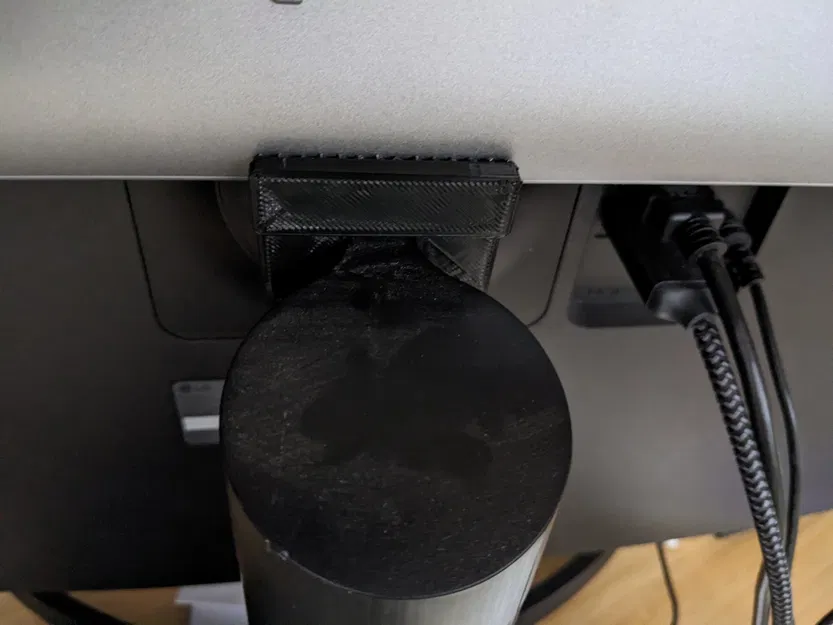 Giá đỡ laptop cho màn hình LG 32" QHD - Image 1