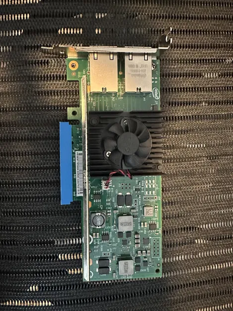 Nắp bảo vệ thẻ PCIe cho x4, x8 và x16 - Image 1