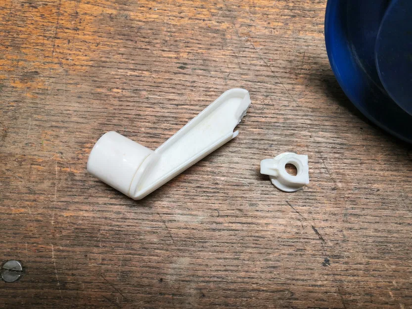 Tay cầm máy trộn bếp phục hồi từ ký ức bà nội - Image 3