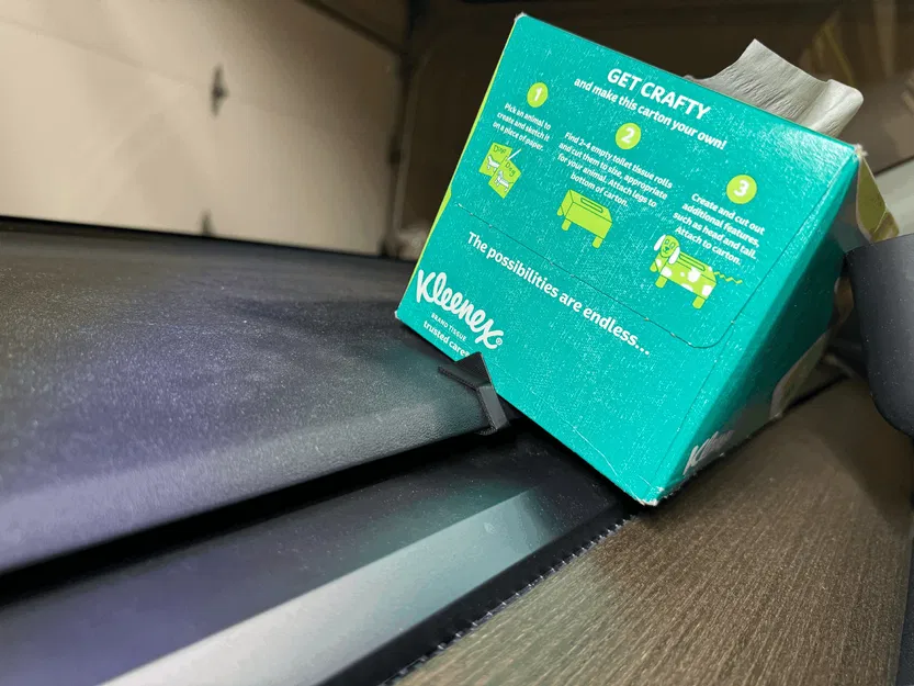 Kẹp giữ hộp giấy cho bảng điều khiển Tesla - Image 2