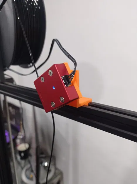 Cảm biến chạy hết filament CR 10 Max gắn trên máy in 3D - Image 1