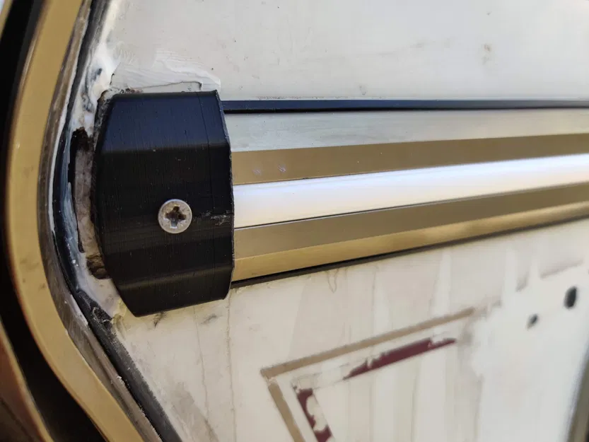 Đầu nối hoàn thiện cho xe caravan Elddis Mistral GTX - Image 1