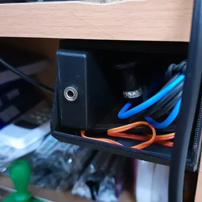 Giá đỡ khóa điện báo và bộ tạo dao động dưới bàn