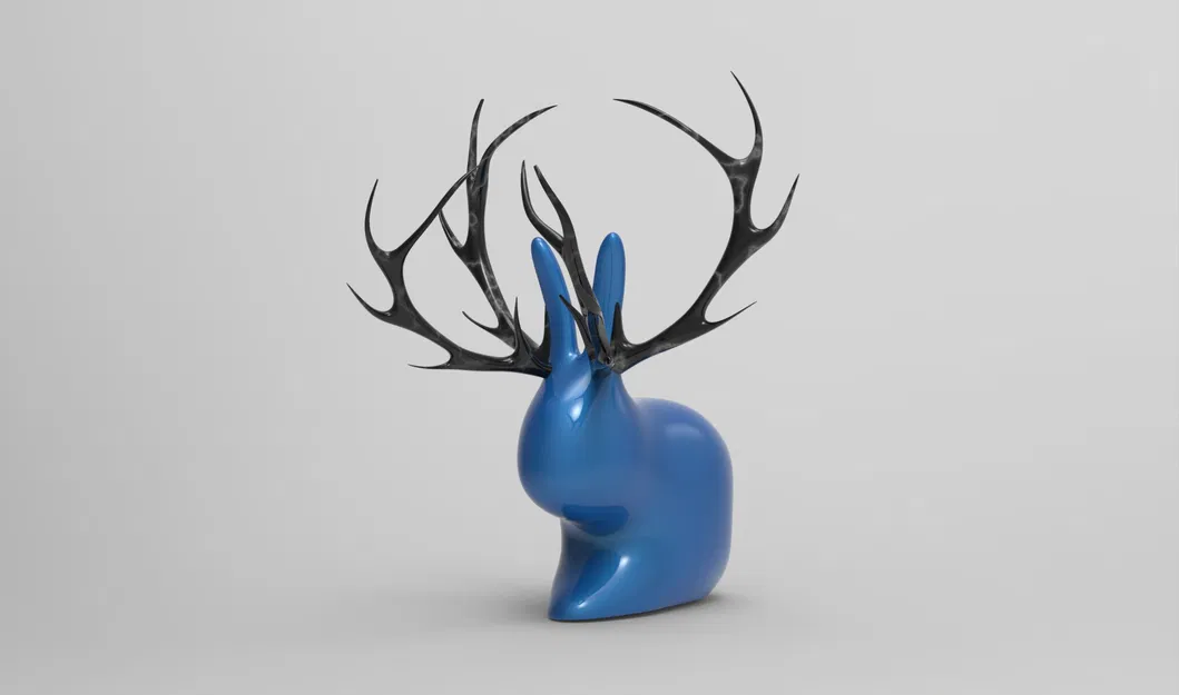 Thỏ trang trí vàng với sừng độc đáo - Image 2