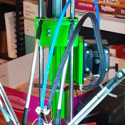 C-MINI, một máy in Delta nhỏ gọn