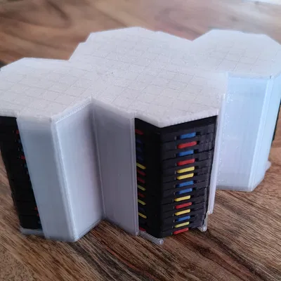 Trò chơi xếp hình Tantrix với 56 mảnh ghép