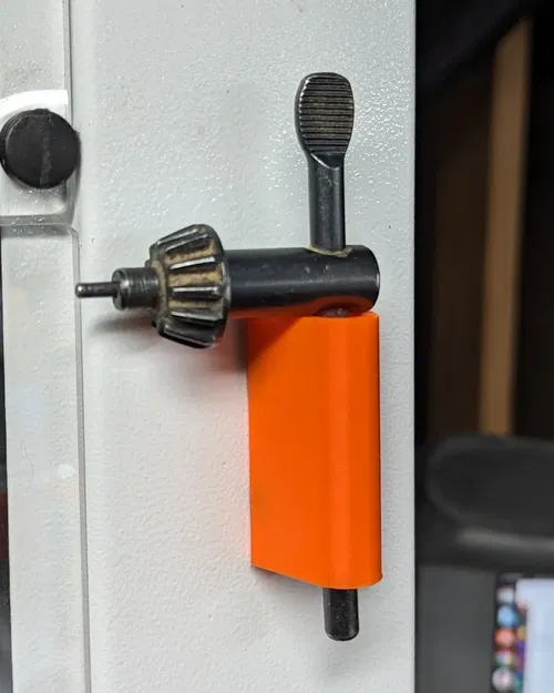 Giá đỡ chìa khóa kẹp từ tính cho máy khoan cột - Image 1