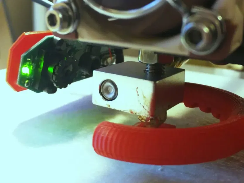 Giá đỡ webcam Logitech C310 cho máy in Anet A8 - Image 1