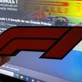 Biểu tượng F1 đa sắc màu in 3D - Thumbnail 1
