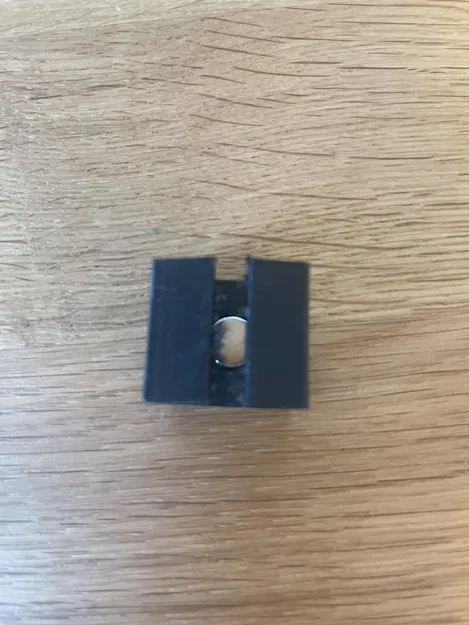 Giá đỡ tẩy từ tính cho bút chì - Image 2