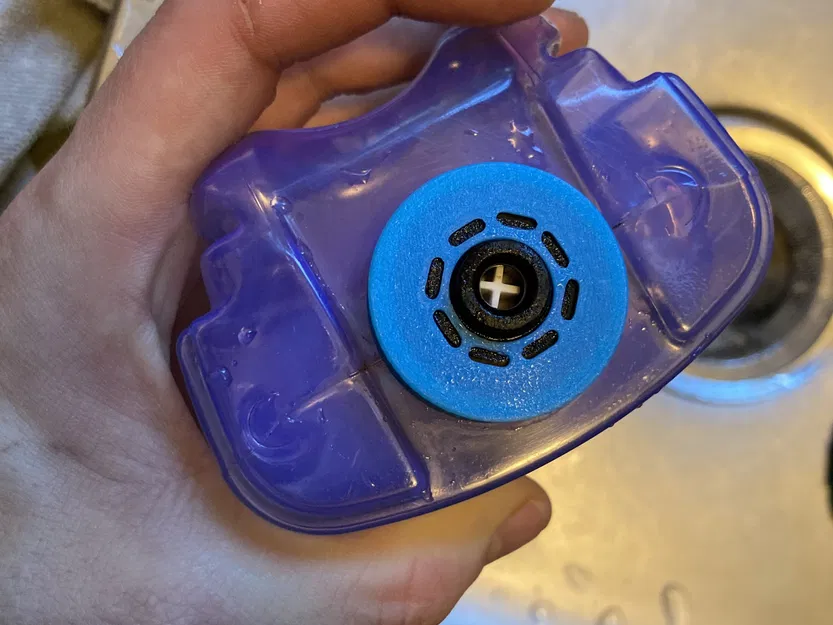 Nắp thay thế cho bình nước của máy lau sàn Bissell 1867 - Image 1