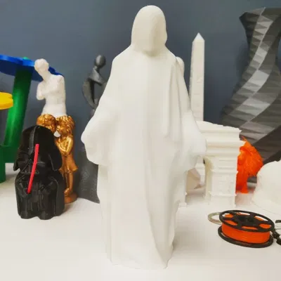 Chúa Jesus mượt mà và phong cách low poly