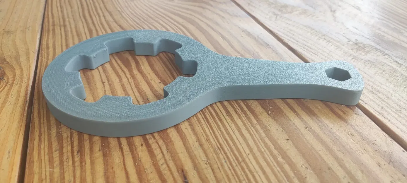 Mở nắp cho bộ phân phối clo Kokido ngoài trời - Image 3