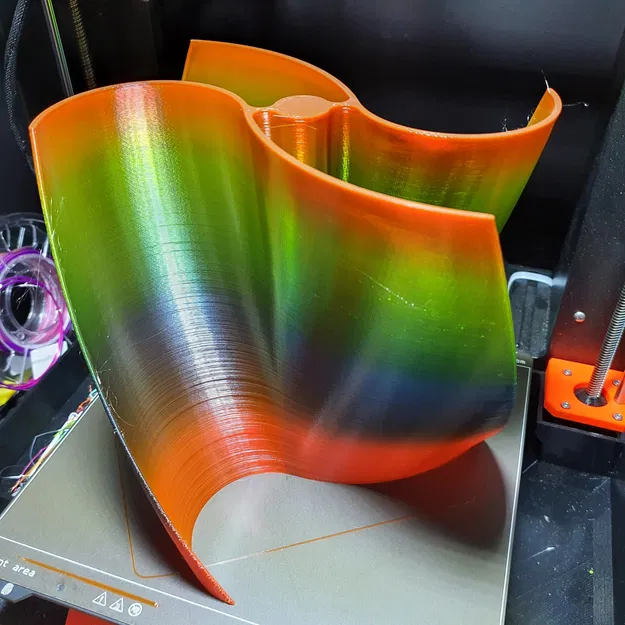 Vật trang trí vườn xoay AeroArt Garden Twirl phong cách Ugrinsky - Image 3